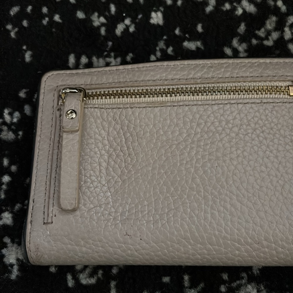 Kate Spade Wallet - Picture 2 of 7